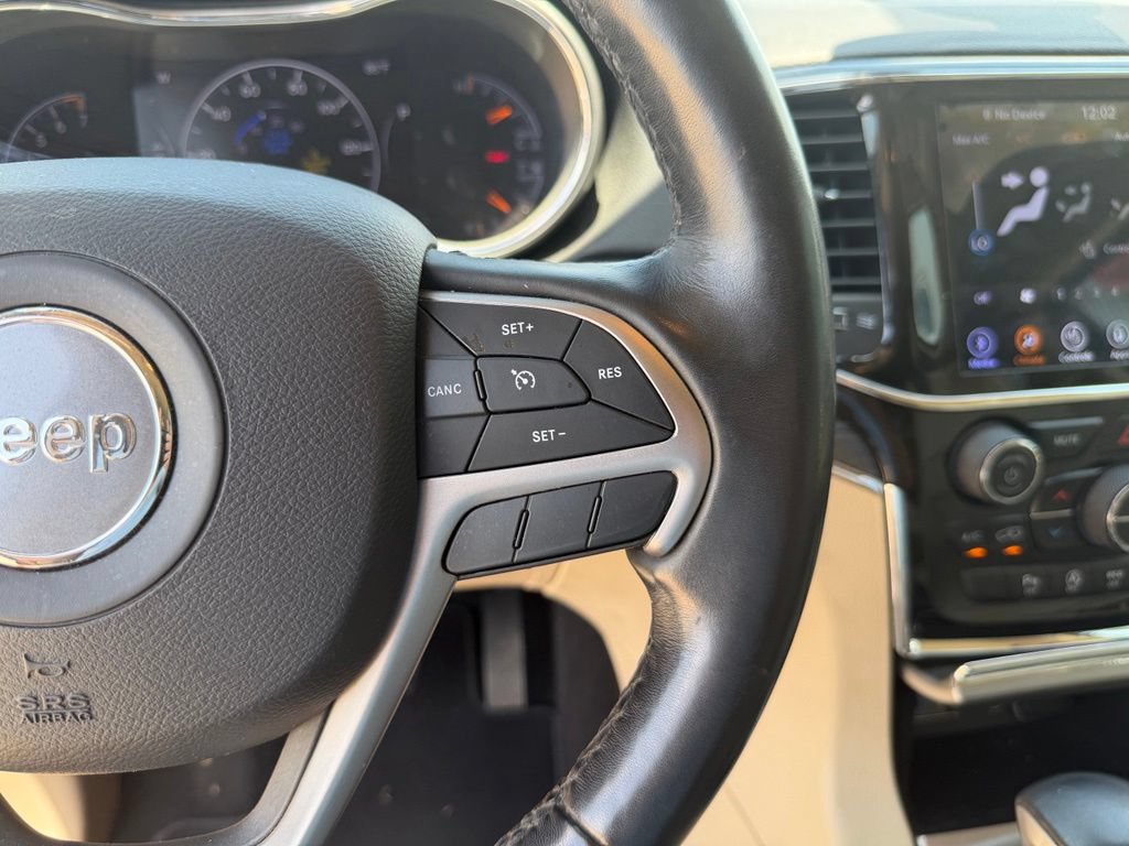 Used 2021 Jeep Grand Cherokee Limited w/ Luxury Group II AWD/4WD image 18