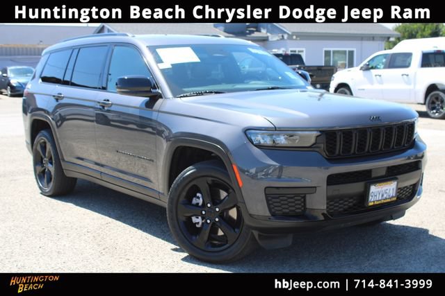 Used 2023 Jeep Grand Cherokee L Laredo