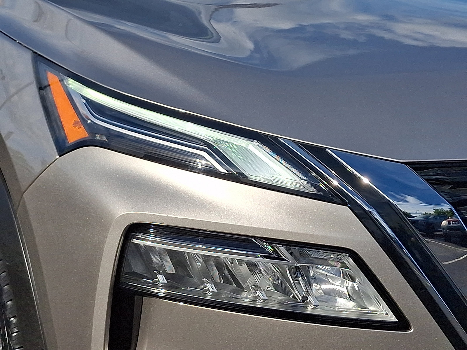 Certified 2023 Nissan Rogue Platinum w/ Platinum Premium Package AWD/4WD image 9
