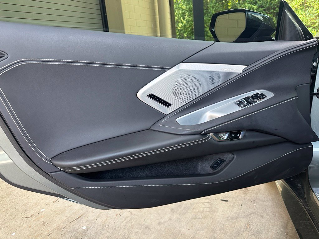 Used 2022 Chevrolet Corvette Stingray Preferred Cpe w/ Z51 Performance Package RWD image 12