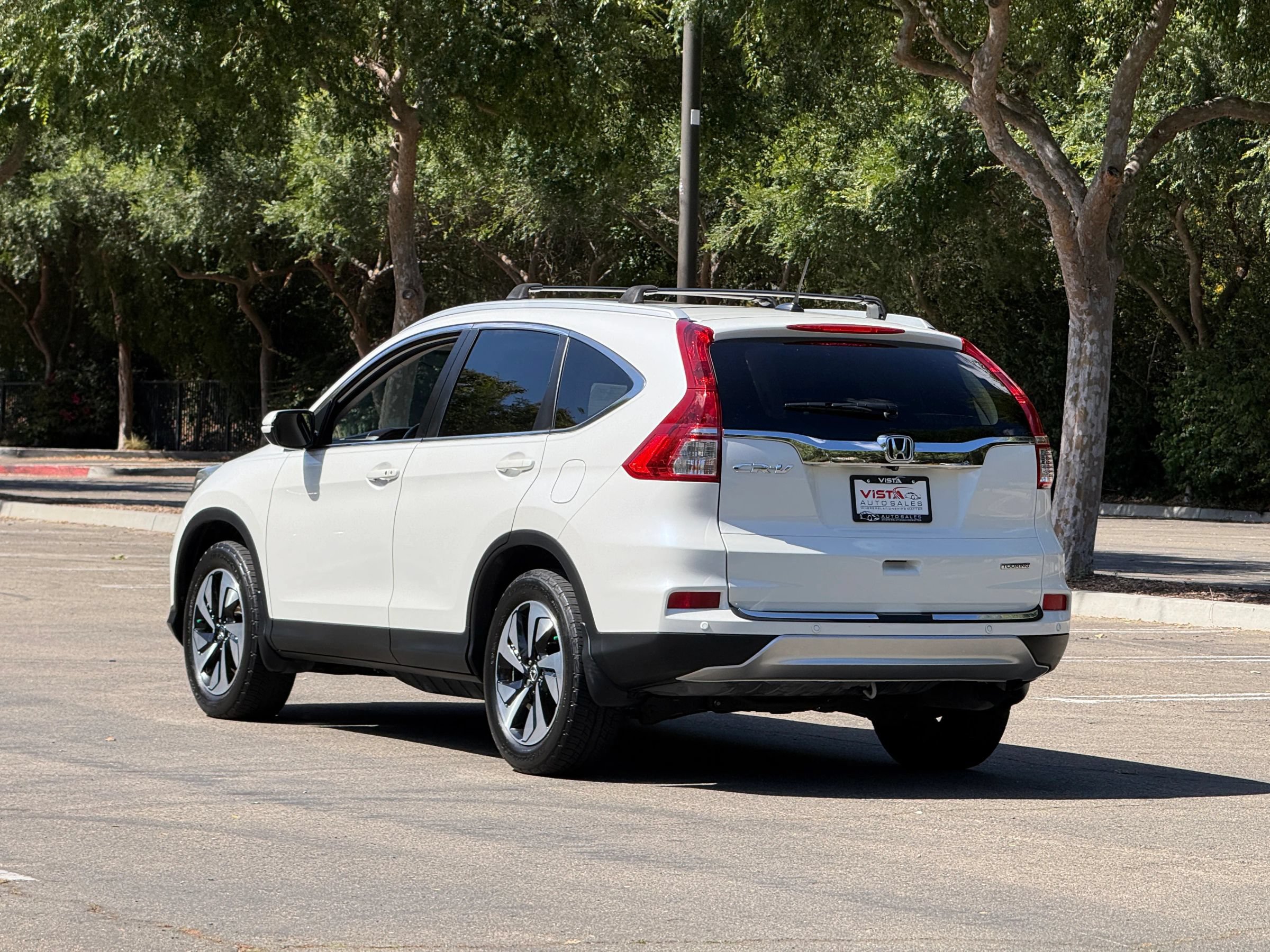 Used 2016 Honda CR-V Touring image 3