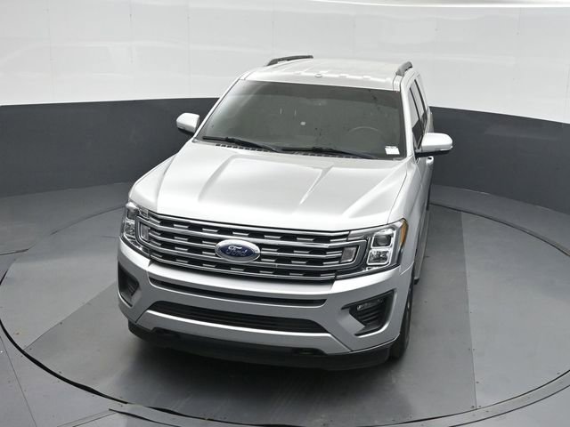 Used 2019 Ford Expedition XLT w/ Equipment Group 201A AWD/4WD image 38