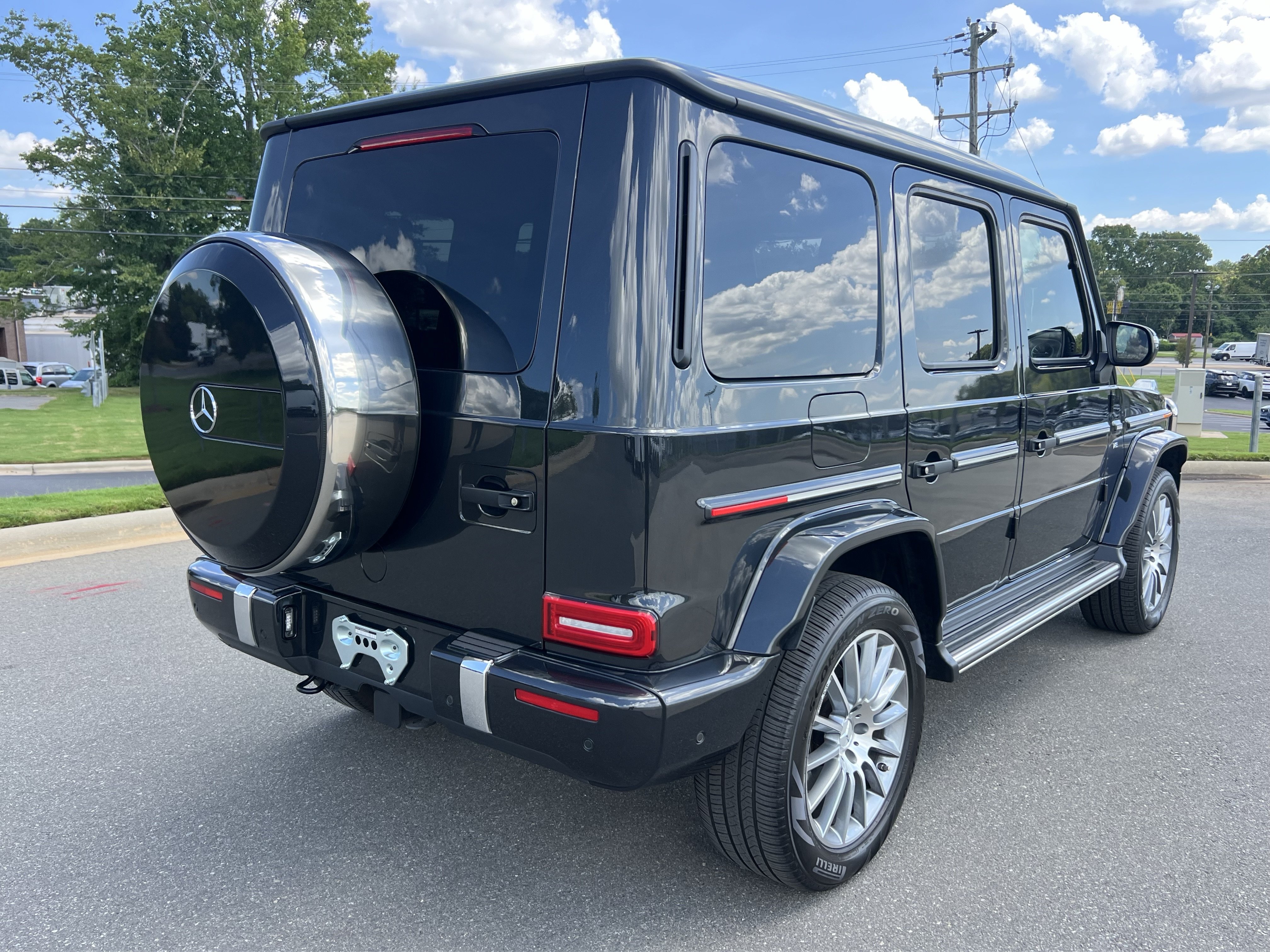 Used 2022 Mercedes-Benz G 550 image 9