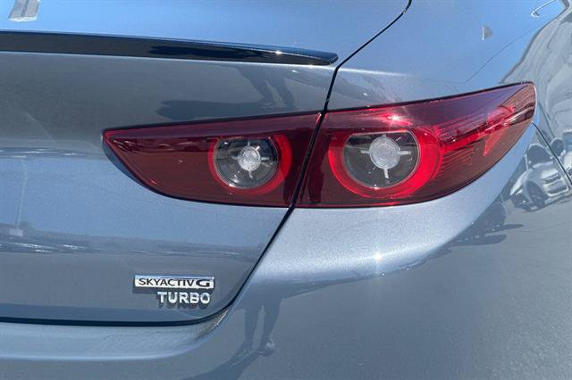 Certified 2025 MAZDA MAZDA3 2.5 Turbo Sedan w/Premium Plus AWD/4WD image 31