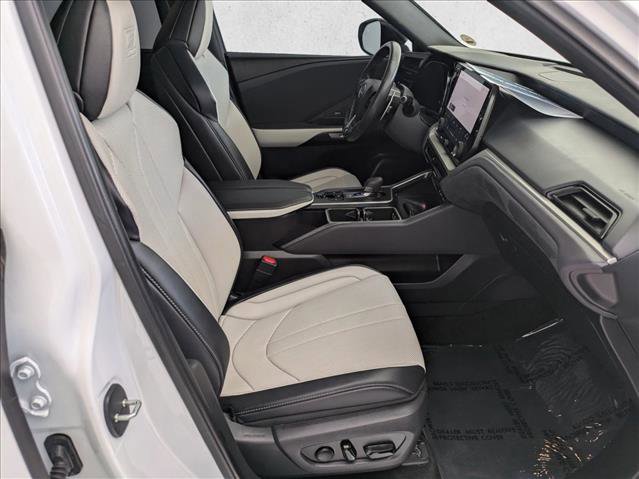 Used 2025 Lexus TX 500h AWD w/ Technology Package image 20
