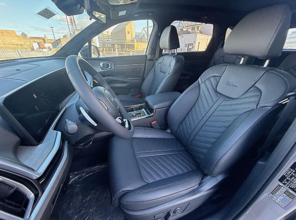 New 2025 Kia Sorento SX Prestige AWD/4WD image 22