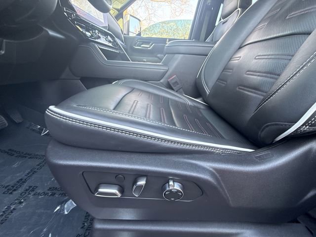 Used 2024 GMC Sierra 2500 AT4X w/ AT4X AEV Edition image 12