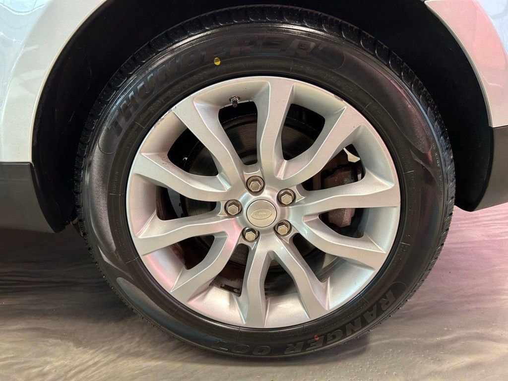 Used 2014 Land Rover Range Rover Sport HSE image 26