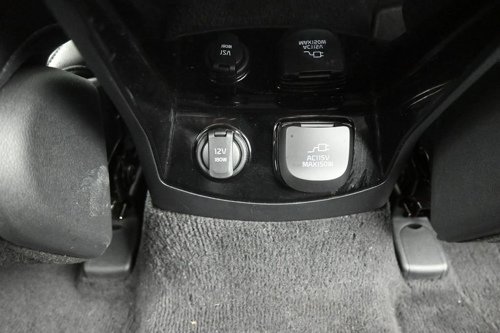 Certified 2025 Kia Sorento SX Prestige AWD/4WD image 14
