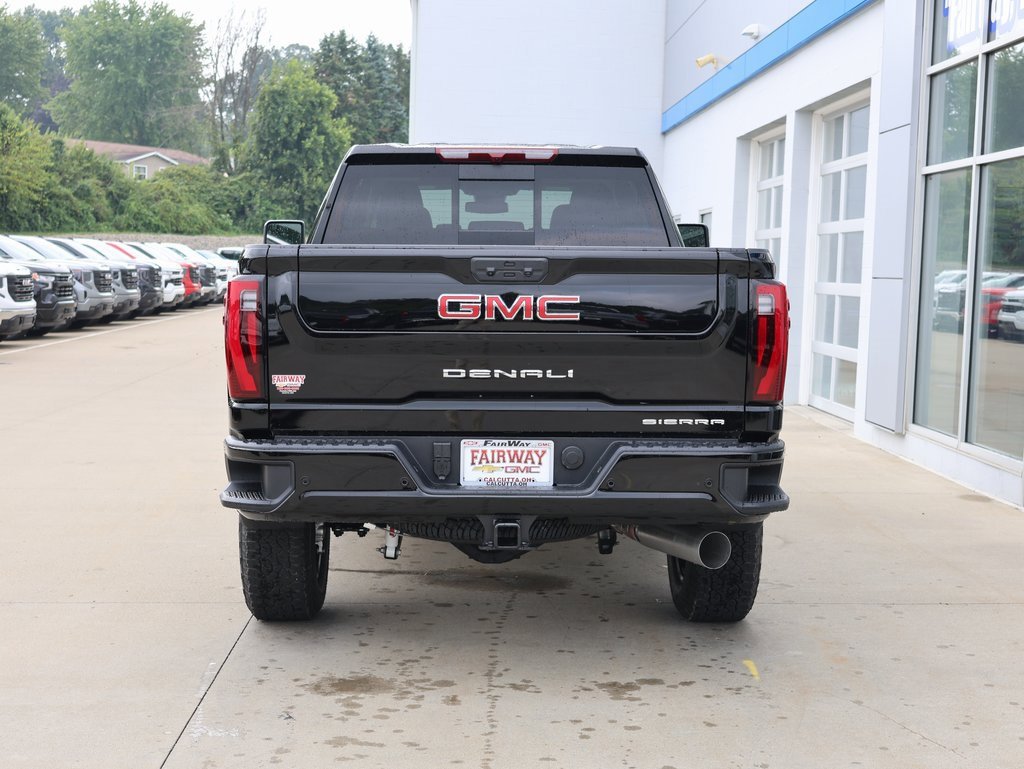 New 2025 GMC Sierra 2500 Denali w/ Denali Reserve Package image 9