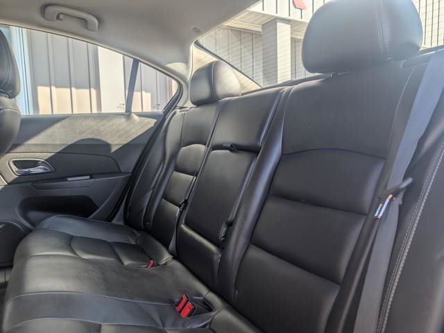 Used 2016 Chevrolet Cruze LT image 18