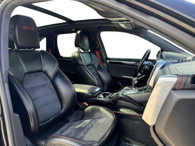 Used 2017 Porsche Cayenne GTS image 53