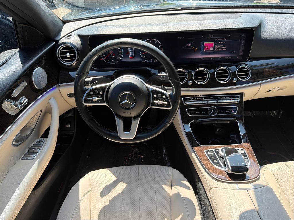 Used 2019 Mercedes-Benz E 450 4MATIC Sedan w/ Premium Package image 23