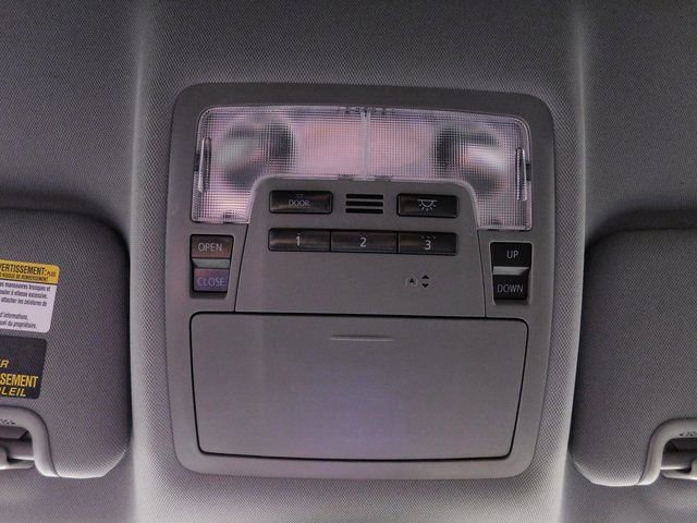 Used 2018 Toyota Highlander Limited image 46