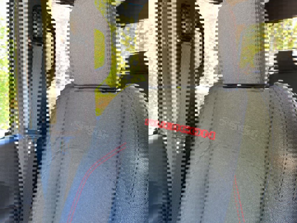 New 2025 Jeep Gladiator Rubicon w/ Convenience Group image 20