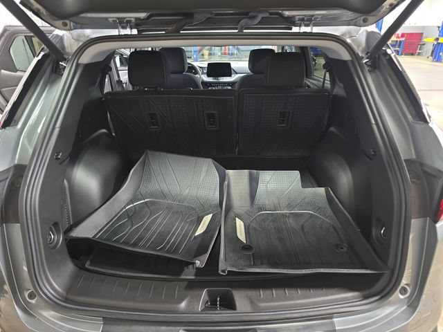 Used 2024 Chevrolet Blazer LT w/ Convenience Package AWD/4WD image 16