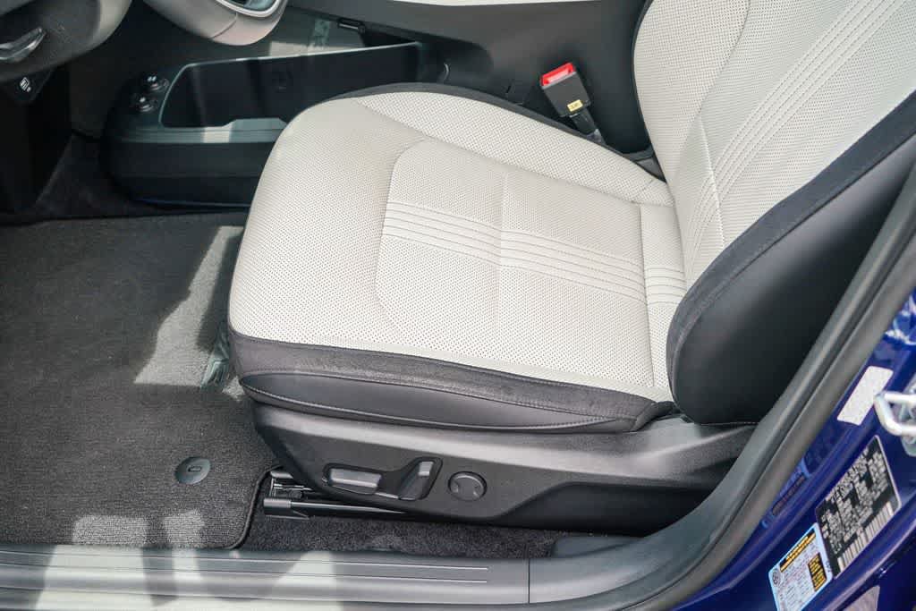 Certified 2023 Kia EV6 GT-Line w/ GT-Line White Seat Package AWD/4WD image 20