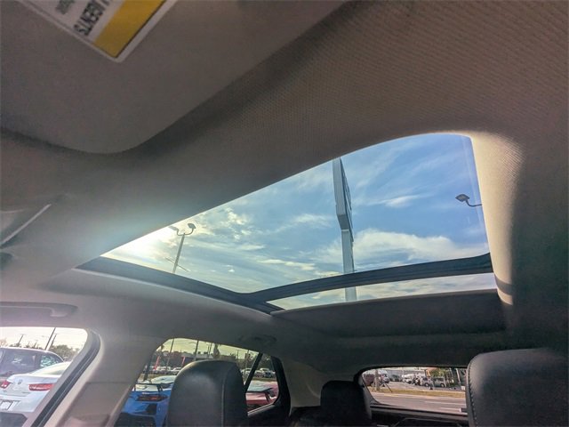 Used 2022 Buick Envision Avenir w/ Technology Package II image 20