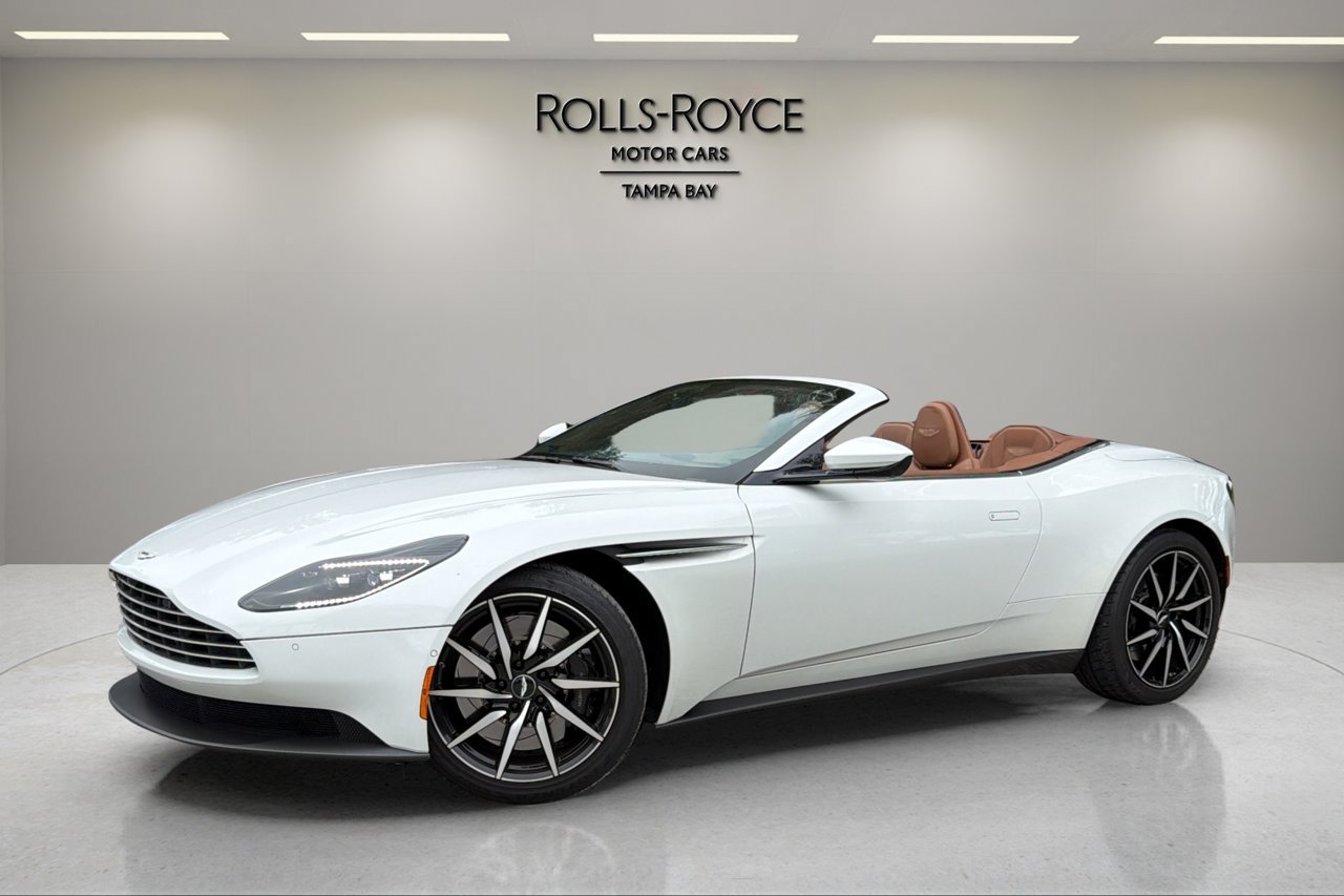 Used 2020 Aston Martin DB11 Volante RWD image 1