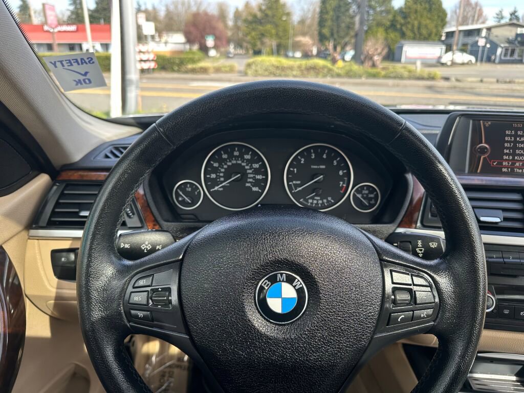 Used 2013 BMW 328i Sedan image 19