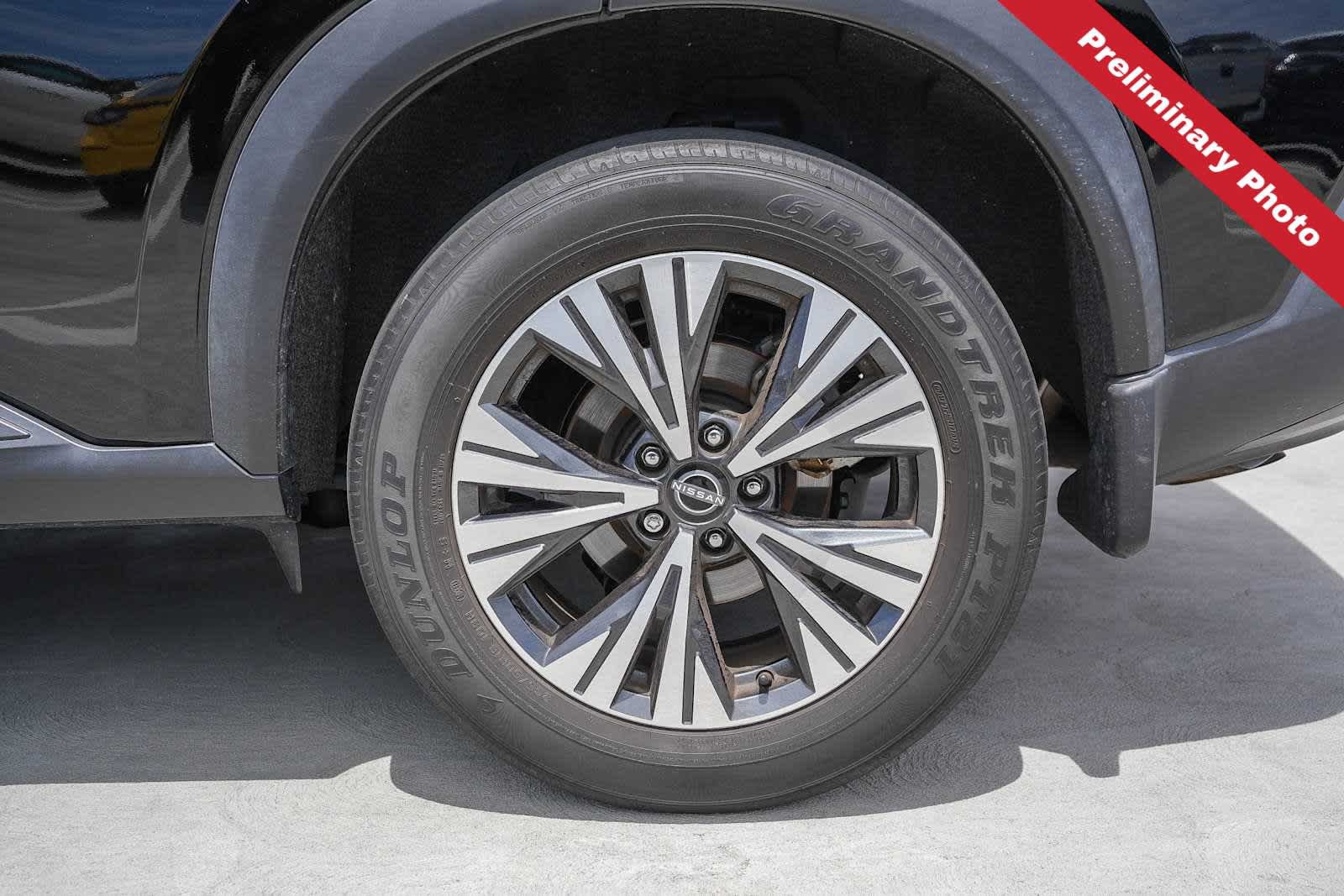 Used 2023 Nissan Rogue SV FWD image 11