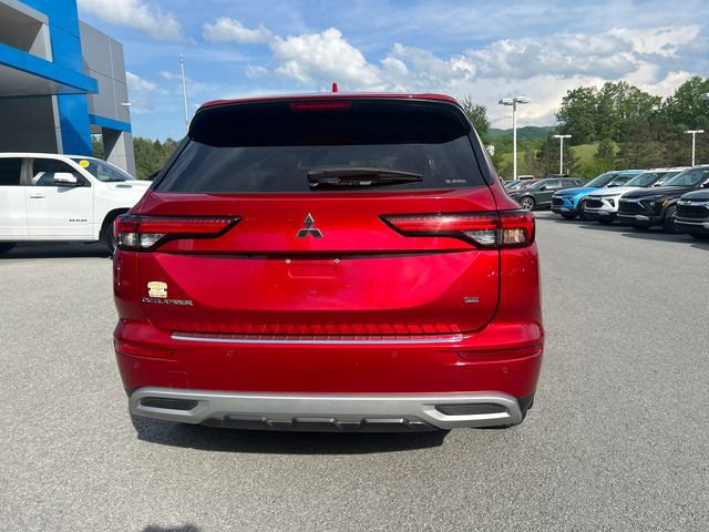Used 2022 Mitsubishi Outlander SE AWD/4WD image 4
