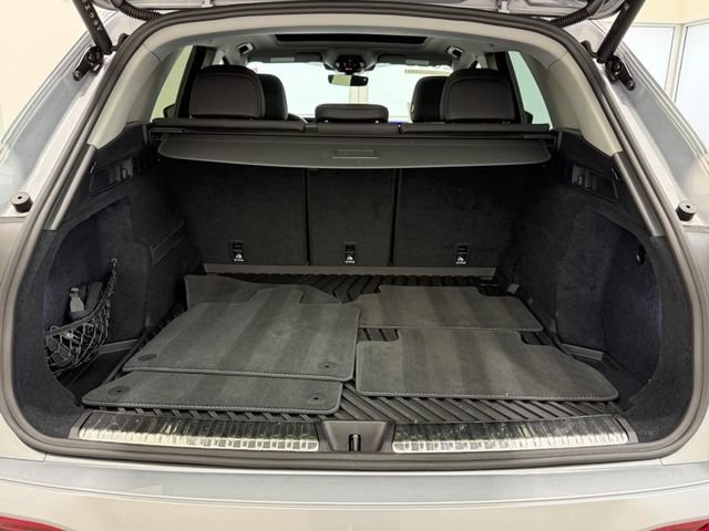 Used 2025 Audi Q5 Premium Plus AWD/4WD image 5