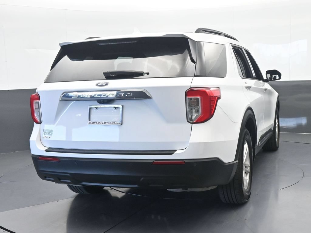 Used 2020 Ford Explorer XLT RWD image 5