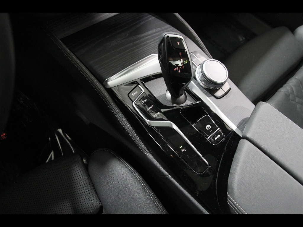 Certified 2023 BMW 540i xDrive w/ M Sport Package image 15