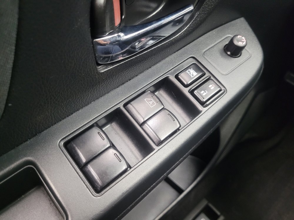 Used 2014 Subaru Impreza 2.0i Premium w/ All-Weather Package w/CVT AWD/4WD image 27