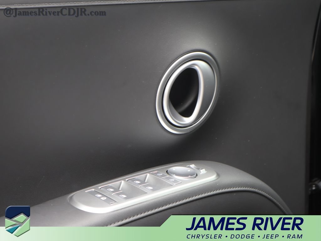 Used 2026 Hyundai Palisade SEL AWD/4WD image 23