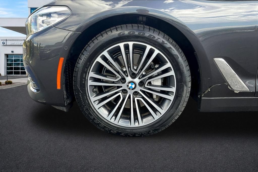 Used 2019 BMW 540i xDrive w/ Convenience Package AWD/4WD image 33