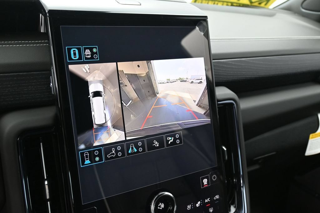 New 2026 GMC Yukon XL AT4 Ultimate AWD/4WD image 31