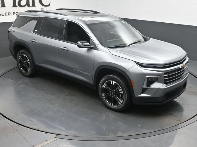 New 2027 Chevrolet Traverse LT w/ Sun and Wheel Package FWD image 27
