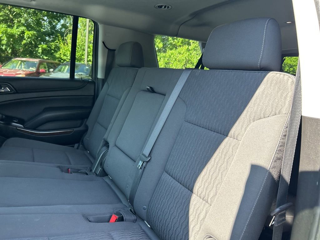 Used 2019 Chevrolet Suburban LS w/ All-Season Package AWD/4WD image 27