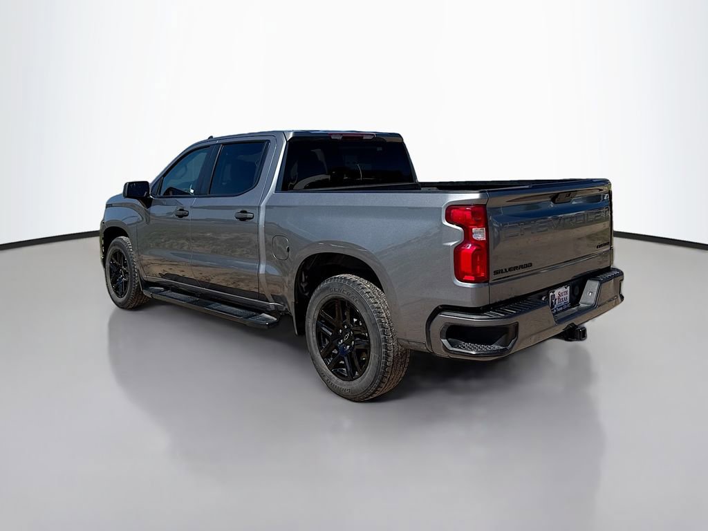 Used 2022 Chevrolet Silverado 1500 Custom w/ LPO, Blackout Package RWD image 5