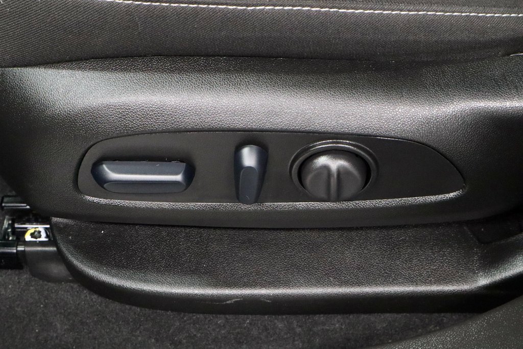 Used 2024 Chevrolet Blazer LT w/ Convenience Package image 23