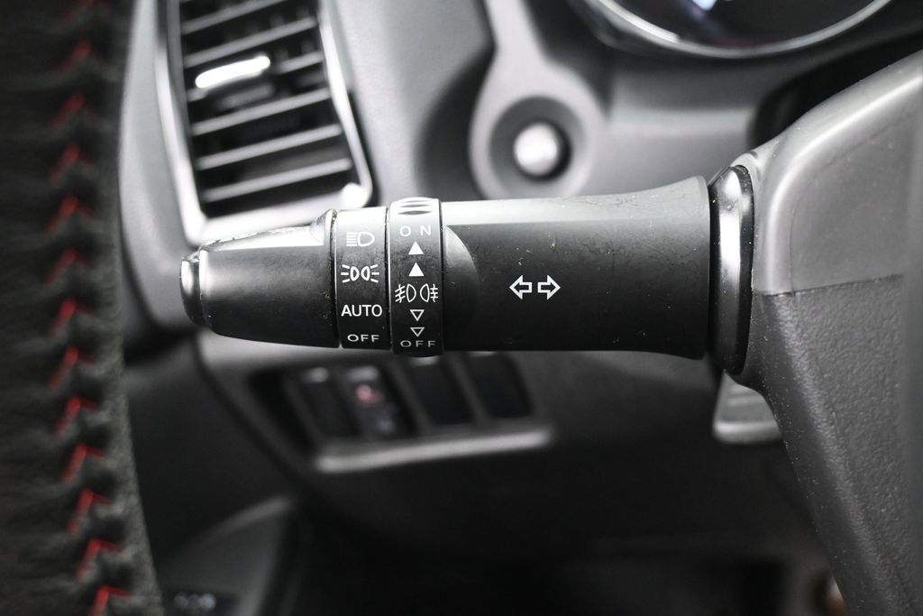 Used 2023 Mitsubishi Outlander Sport LE AWD/4WD image 16
