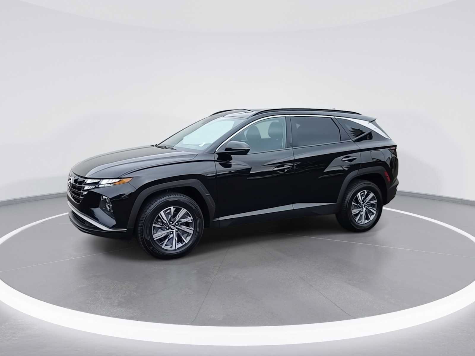 Used 2023 Hyundai Tucson Blue AWD/4WD image 4