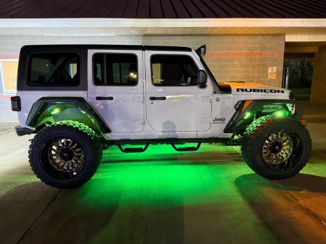 New 2025 Jeep Wrangler Unlimited Rubicon AWD/4WD image 5