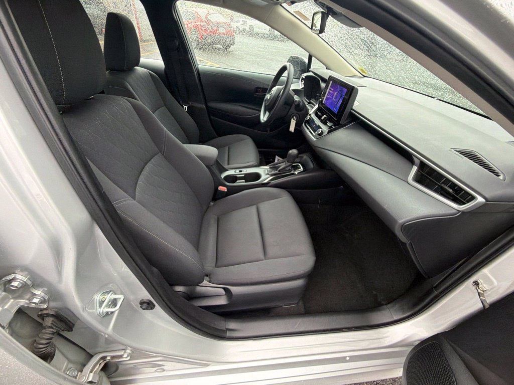 Used 2024 Toyota Corolla LE FWD image 34