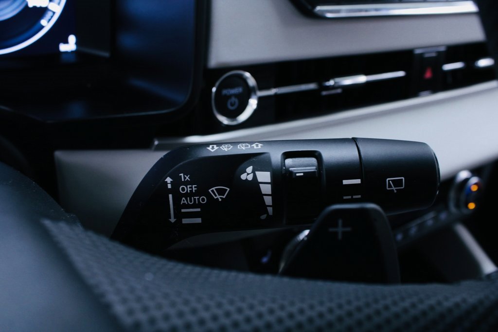 Used 2023 Mitsubishi Outlander SEL image 9