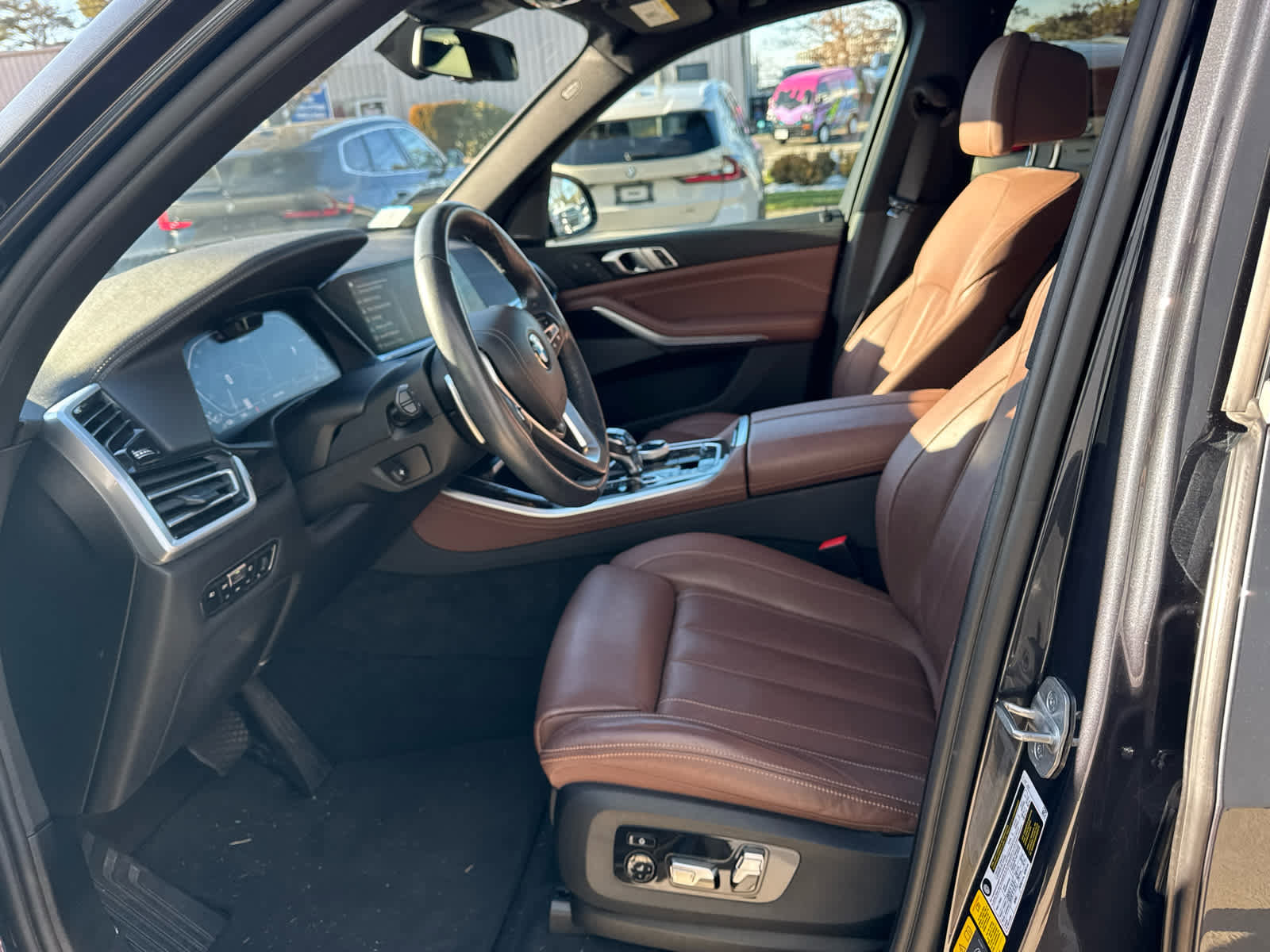 Used 2021 BMW X5 xDrive45e w/ Executive Package image 10