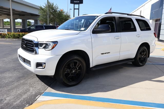 Used 2021 Toyota Sequoia TRD Sport w/ TRD Sport Premium Package RWD image 3