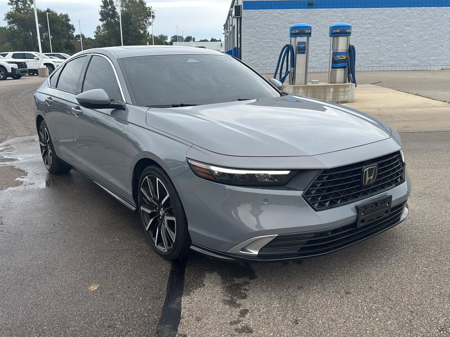 Used 2025 Honda Accord Touring image 7