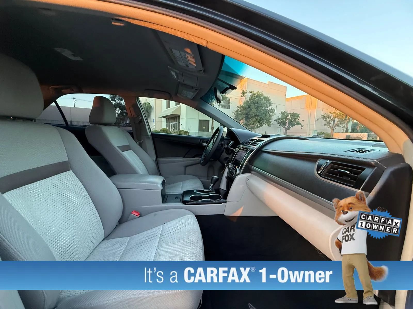 Used 2014 Toyota Camry LE FWD image 24