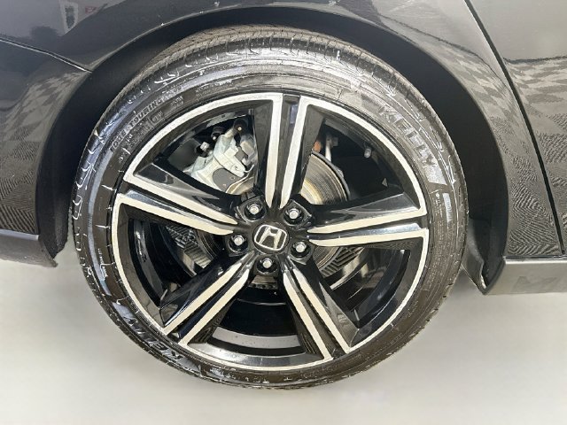 Used 2024 Honda Accord Sport image 32
