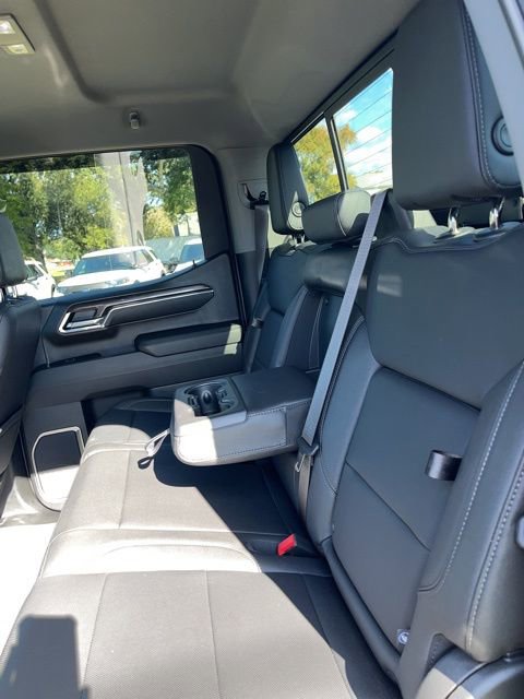 Used 2024 Chevrolet Silverado 1500 LTZ image 36