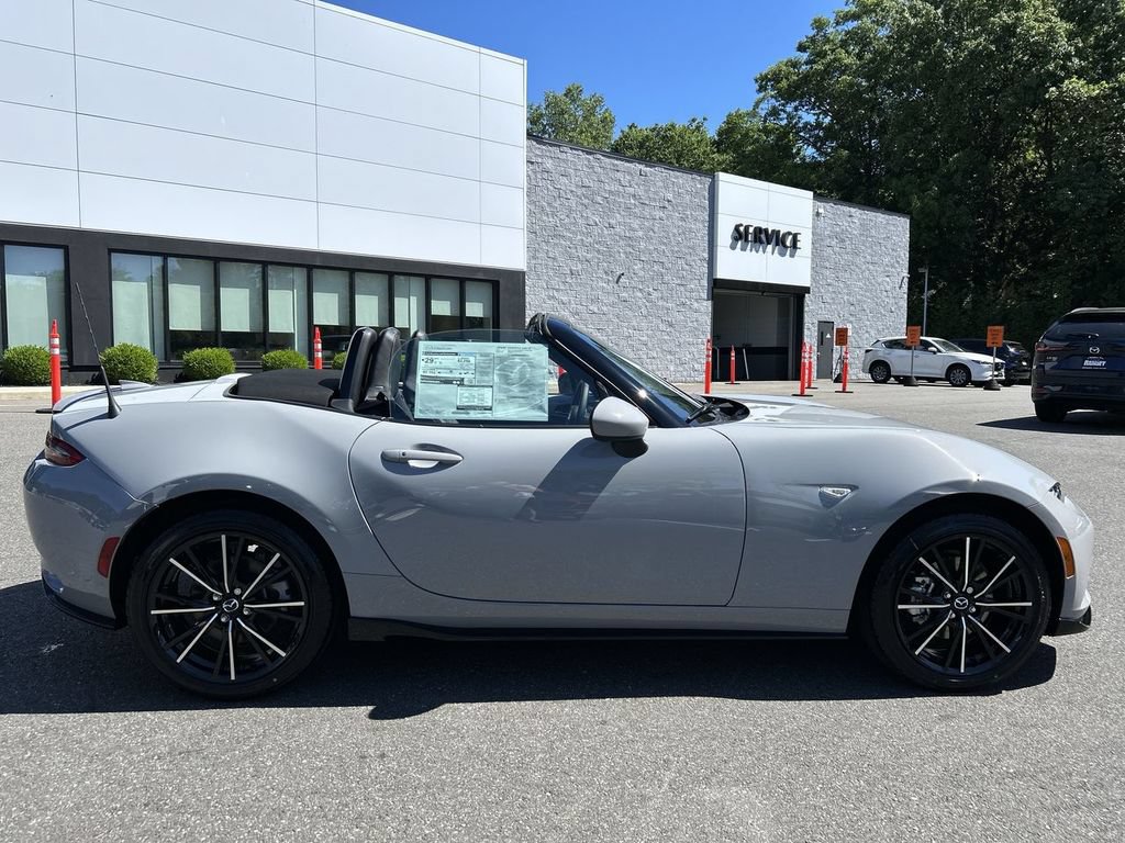 New 2026 MAZDA MX-5 Miata Grand Touring w/ Appearance Package RWD image 9