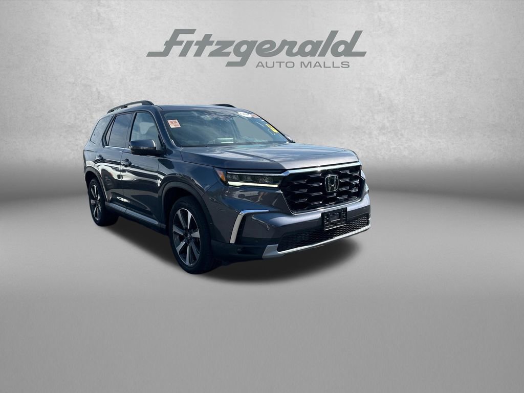 Used 2023 Honda Pilot Elite image 1
